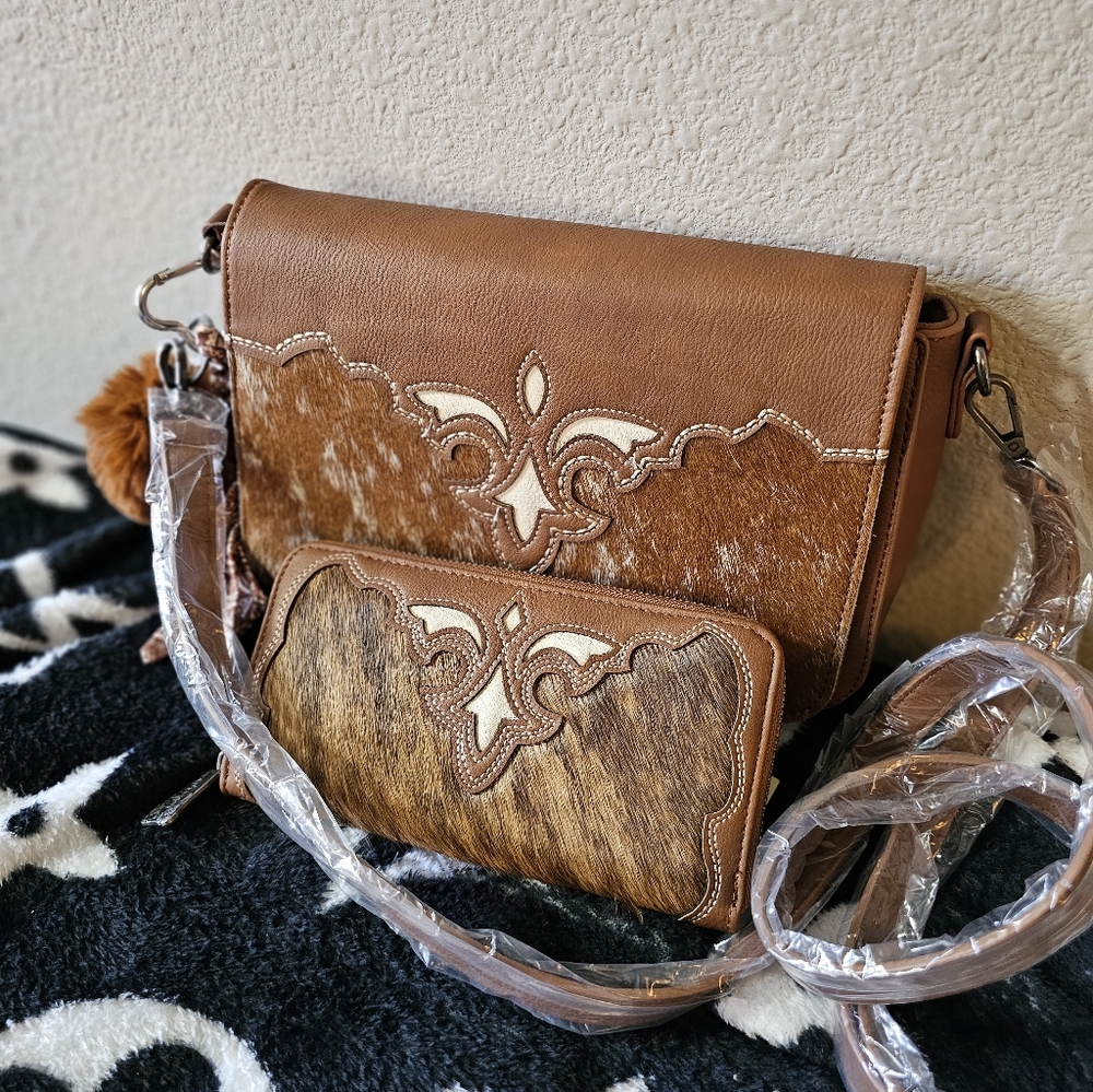 Trinity Ranch Genuine Cowhide Crossbody With Matching Wallet